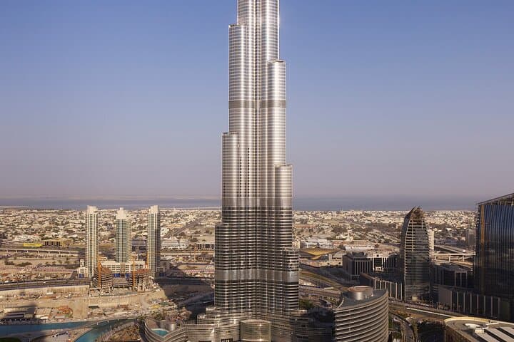Sunset Views and Dinner at Burj Khalifa 124th Floor: Dubai’s Skyline Experience photo 5