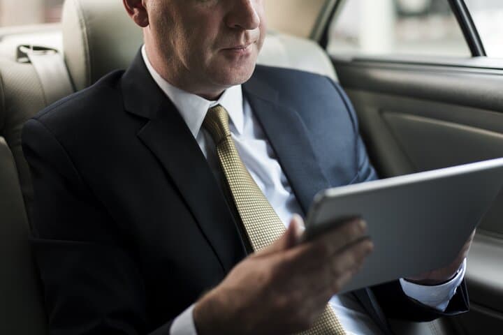 Private Transfer Between Reston and Dulles International Airport — Luxury, On-Time Service photo 5