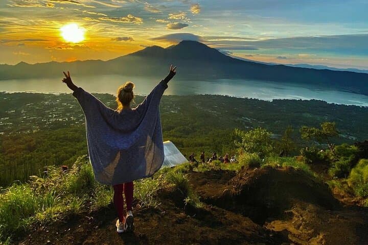 Mount Batur Sunrise Trek: Guided Dawn Hike to Bali's Active Volcano photo 3