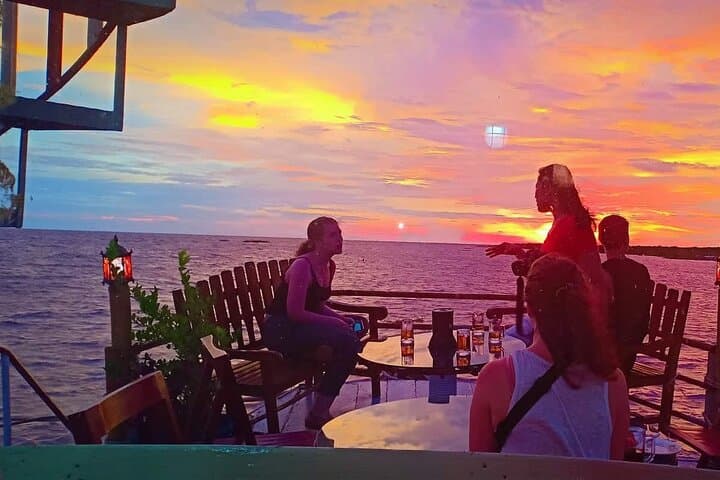 Kompong Phluk: Two Villages & Sunset Cruise on Tonle Sap Lake