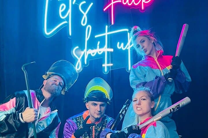 Group Smash Room Experience in Keilor East — Melbourne Rage Room Booking