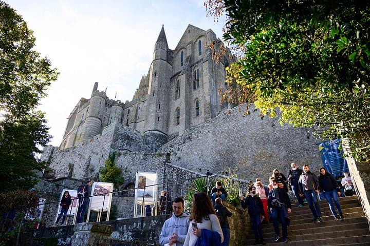 Mont-Saint-Michel & Saint-Malo: 3-Day Coastal Heritage Adventure from Paris photo 2