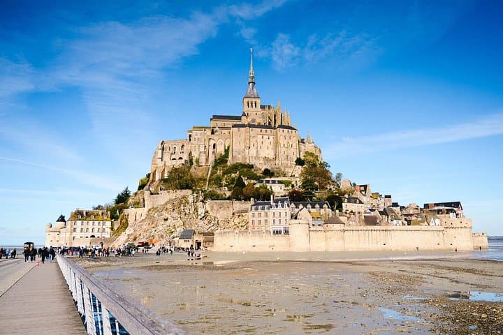 Mont-Saint-Michel & Saint-Malo: 3-Day Coastal Heritage Adventure from Paris photo 3
