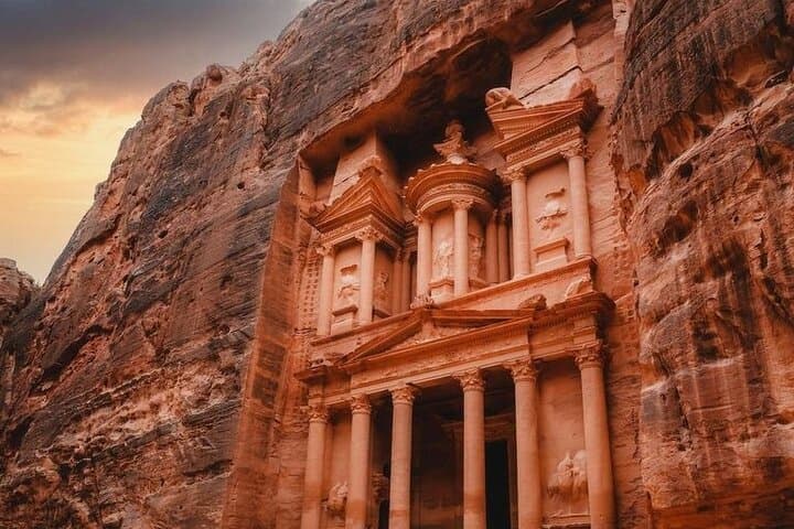 From Aqaba to Petra: Private Full-Day Sightseeing Tour with Lunch photo 6
