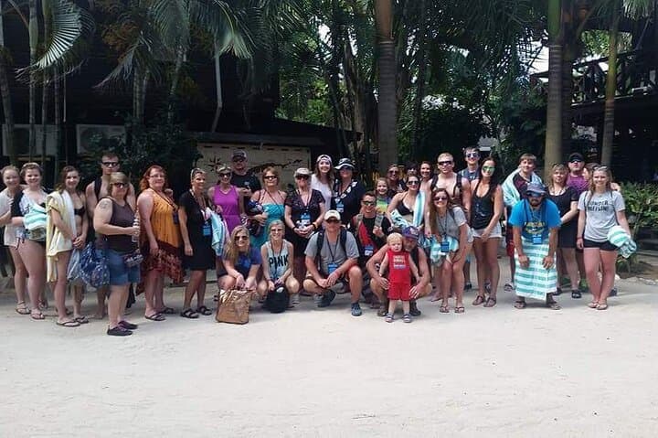 Explore Roatán: Sloths, Chocolate Factory & West End Beach Tour photo 6