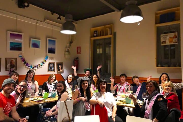 Madrid Night Out: Wine Tasting, Flamenco Master Class & Pub Crawl photo 6
