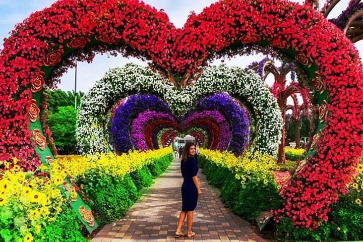 Explore Dubai: Private City Tour with Miracle Garden Ticket photo 5