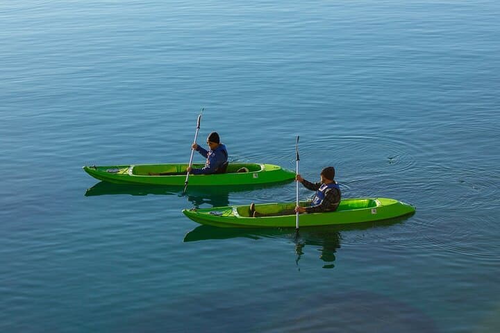 Winter Clear-Bottom Kayak on Lake Tahoe — Paddle Crystal-Clear Cold Waters photo 4