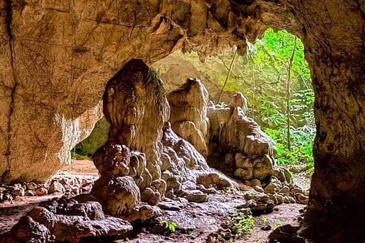 La Cobanerita Caves and El Chechenal Beach: Mayan Caves, Lake Views & Turquoise Sand photo 2
