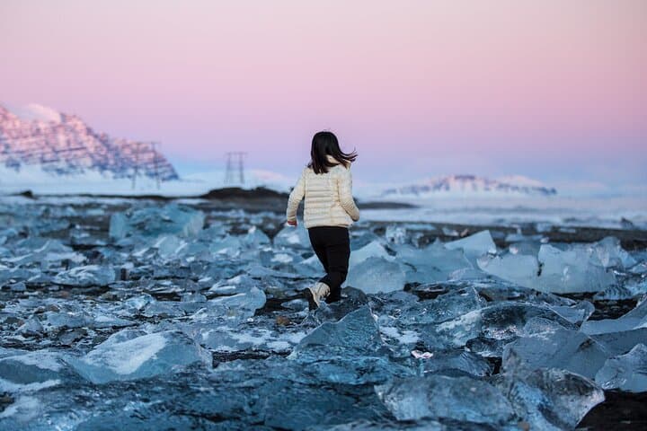 8-Day Iceland Circle: Small-Group Minibus Tour from Reykjavík