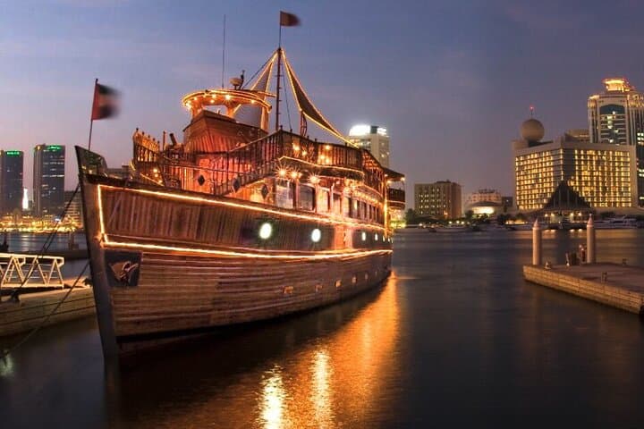 Dubai Marina Luxury Yacht Cruise — Breakfast or BBQ Skyline Cruise photo 1
