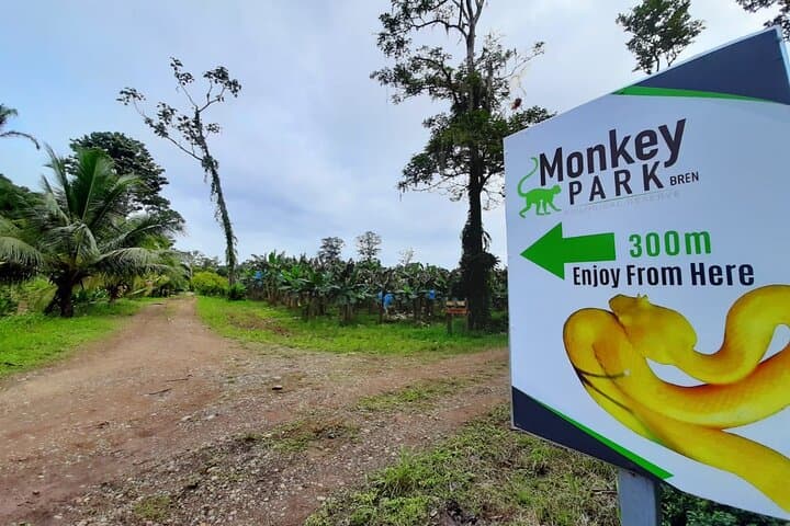 Arenal Combo: Balsa River Rafting and Monkey Farm Farm-to-Table Experience photo 2