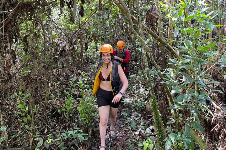 El Yunque Rainforest Hike and Luquillo Beach: Waterfalls, Springs & Coastal Eats photo 4