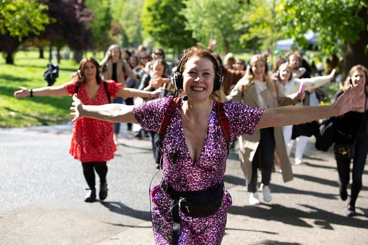 Boogie Shoes Silent Disco Walking Tour — West End Dance-Walk in London photo 4