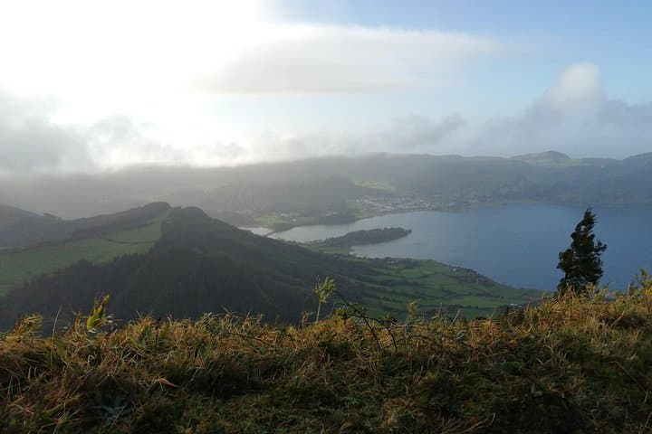 Half-Day 4x4 Adventure to Lagoa das Sete Cidades: Explore the Blue and Green Lakes photo 4