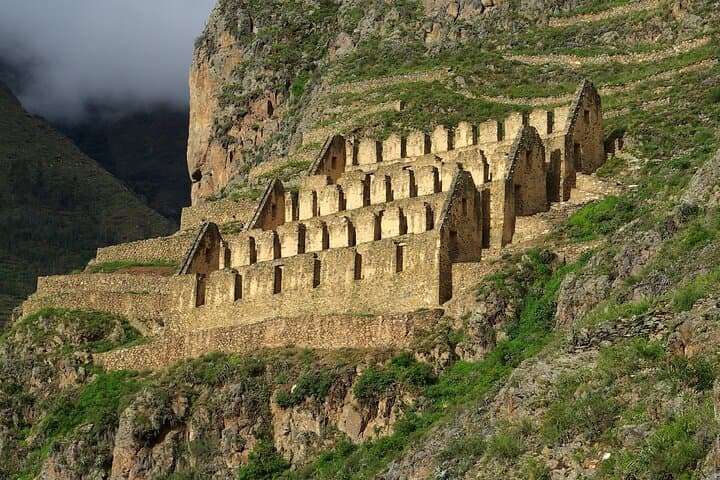 Sacred Valley Guided Day Tour from Cusco: Pisaq, Ollantaytambo & Chinchero
