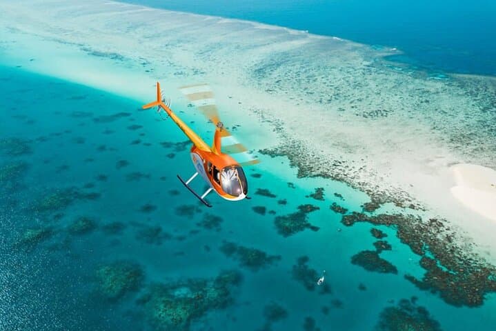 Inner Reef Explorer: 30-Minute Scenic Helicopter Flight Over the Great Barrier Reef photo 6