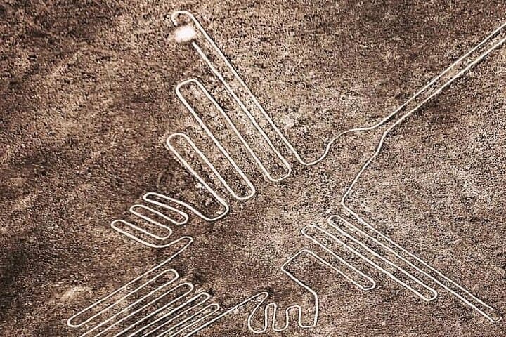 Private Tour: Nazca Lines Overflight, Huacachina Sandboarding & Pisco Tasting photo 3