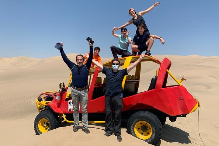 Private Tour: Nazca Lines Overflight, Huacachina Sandboarding & Pisco Tasting photo 6