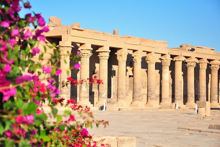 4-Day Nile Cruise from Aswan to Luxor & Abu Simbel — Temples, Nile Views & Luxury photo 2
