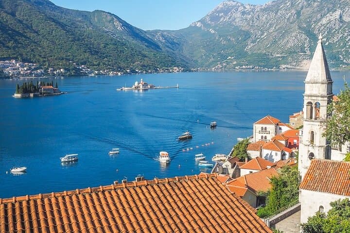 Full-Day Private Tour from Dubrovnik: Montenegro, Mostar, Split & Sarajevo photo 5