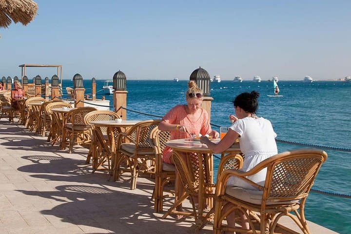 6-Day Egypt Holiday: Cairo Highlights and Red Sea Snorkel in Hurghada photo 3