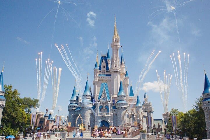 Miami to Orlando Theme Parks Transfer — Day Bus Service & Planning Guide photo 4