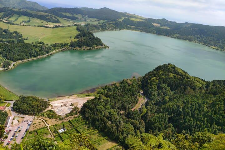 Furnas and Nordeste Full-Day Tour: Cozido, Hot Springs & Waterfall Views photo 4