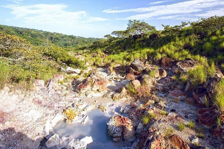 Rincón de la Vieja Volcano Hike, Oropendola Waterfall & Hot Springs Day Pass