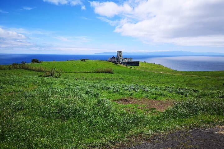 Explore Faial in a Day: Private Full-Day Tour to Capelinhos Volcano & Caldeira photo 3