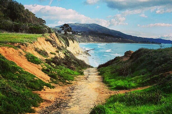 Pacific Coast Highway Audio Driving Tour: LA to Santa Maria Guide photo 4