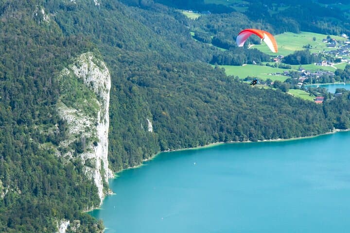 Soar Over Wolfgangsee: Tandem Paragliding from Zwölferhorn, St. Gilgen photo 5