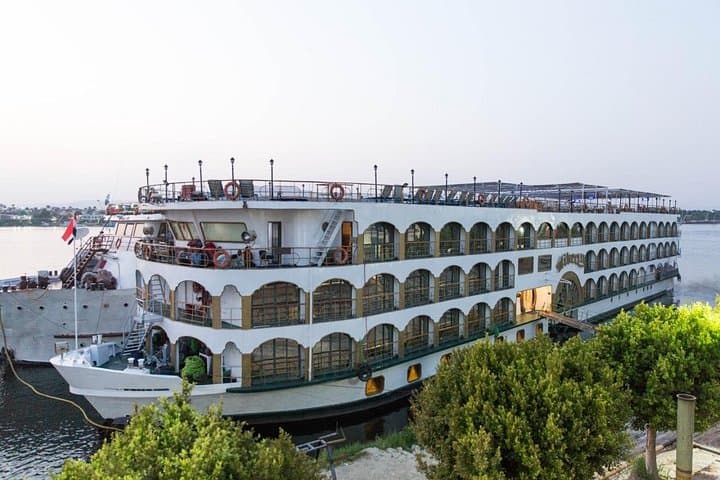 Luxor to Aswan 3-Night Luxury Nile Cruise from Hurghada — Temples, Tombs & River Views photo 4