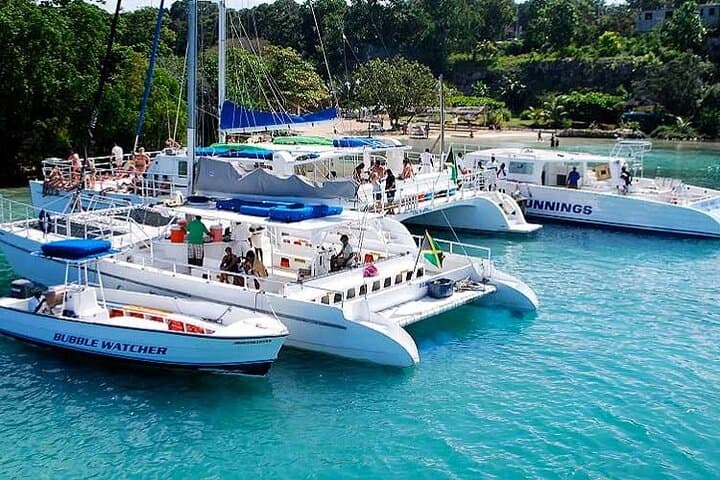 Montego Bay Multi-Day: Catamaran Cruise, Rick's Cafe, Dunn's River & Blue Hole photo 6