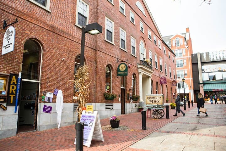 Salem Witch Trials Walking Tour — 90-Minute Historical Tour in Salem, MA photo 4