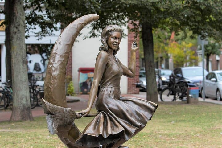 Salem Historic Walking Tour: 90-Minute Overview of Witch Trials, Maritime & Revolution photo 4