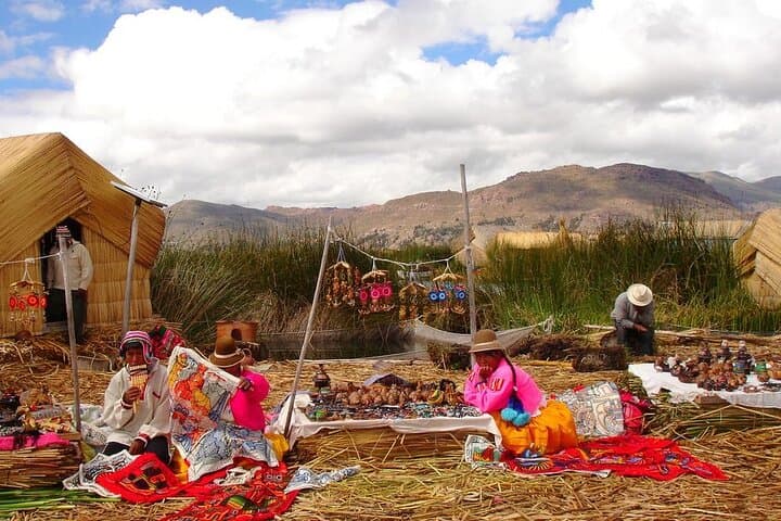 Full-Day Speedboat Tour to Uros & Taquile: Floating Islands, Textiles & Lake Titicaca Views