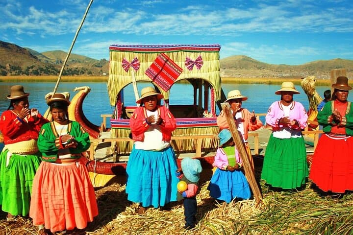 Full-Day Speedboat Tour to Uros & Taquile: Floating Islands, Textiles & Lake Titicaca Views photo 6