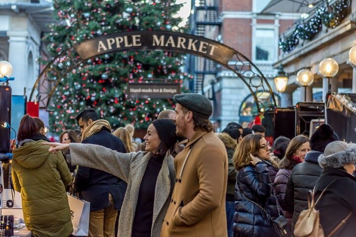 West End Christmas Lights Walking Tour — Private London Holiday Stroll photo 2