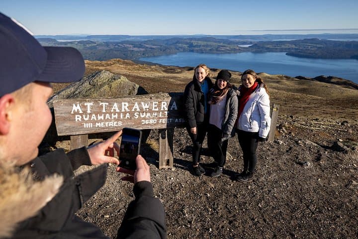 Mount Tarawera Volcanic Helicopter Adventure — Rotorua Crater Landing & Guided Walk photo 3
