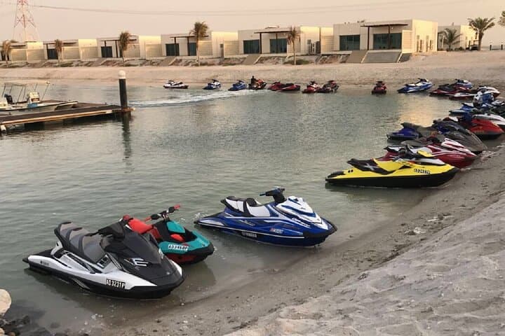 Abu Dhabi Jet Ski Rental: 1-Hour High-Speed Ride from Mina Fish Market photo 4