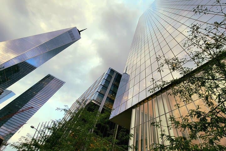 Walking the 9/11 Memorial & Financial District: Ground Zero to Wall Street Tour photo 3