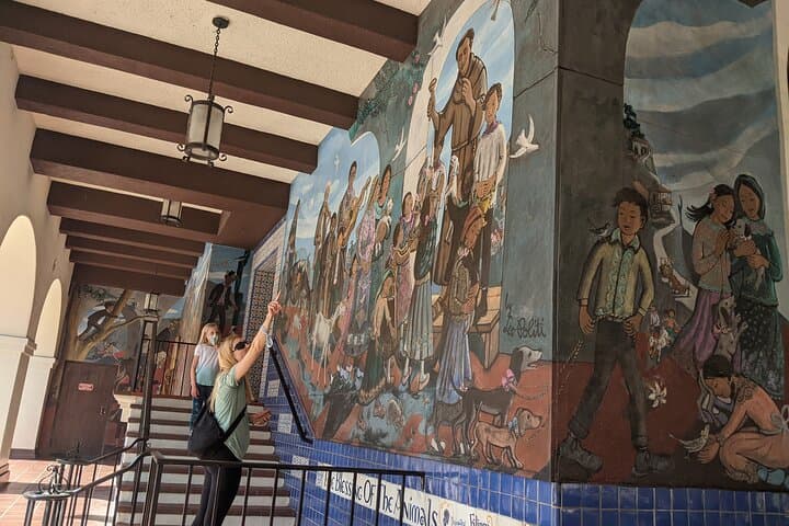 Los Angeles Union Station Scavenger Hunt — Self-Guided Downtown Walking Game photo 5