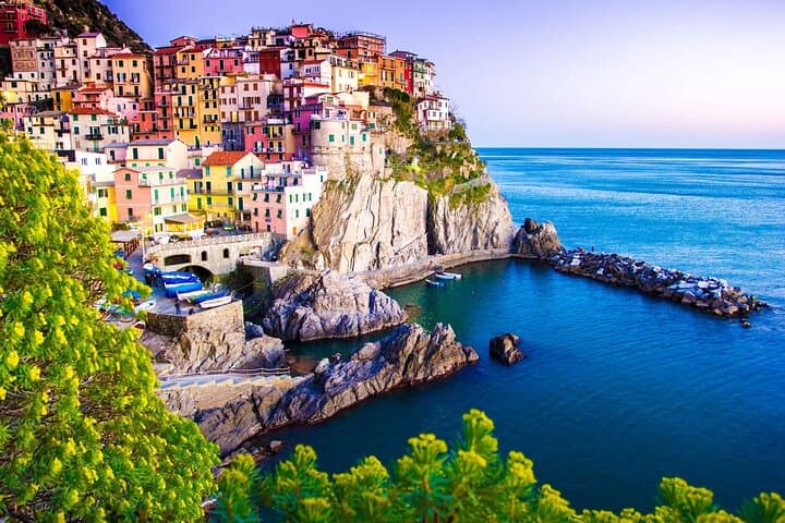 Cinque Terre Private Minivan and Ferry Tour from Pisa — Manarola, Vernazza & Monterosso in a Day photo 2