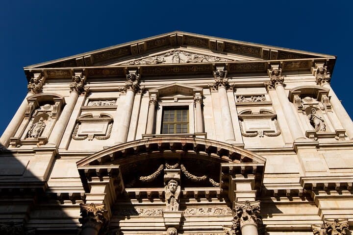 Secret Milan: Exclusive 2-Hour Private Walking Tour of Hidden Courtyards & Art Nouveau photo 4