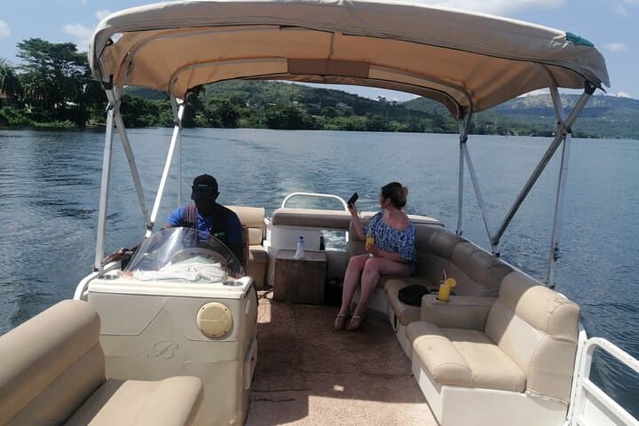 Full-Day Accra Safari and Lake Volta Boat Cruise — Shai Hills to Volta