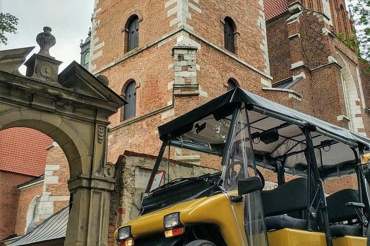 Krakow by Electric Cart: Old Town, Kazimierz & Ghetto in 2.5 Hours photo 2