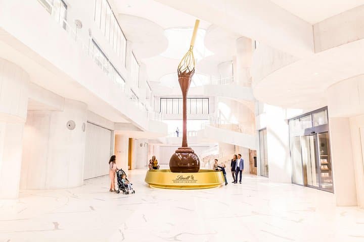 Zurich Sights: Lake Cruise, Lindt Chocolate & Optional FIFA Museum Tour photo 2