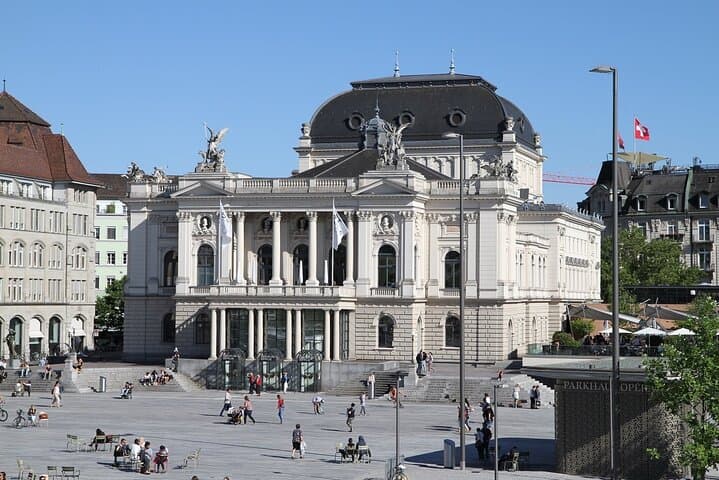 Zurich Highlights: Lake Cruise, Old Town Walk & Optional FIFA Museum photo 3