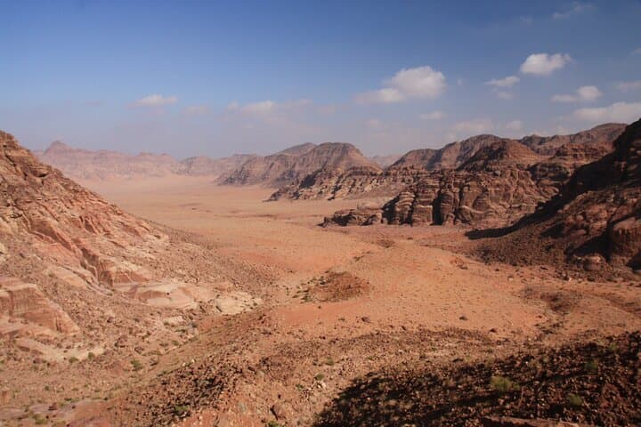 Wadi Rum Mountain Hike with Lunch and 4x4 Scenic Valley Tour photo 2